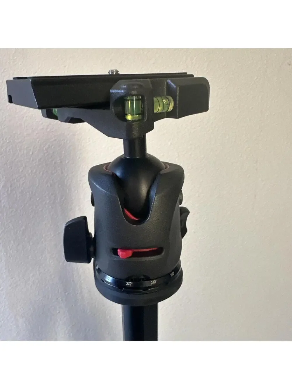 Manfrotto 055 Aluminium MT055XPRO3 Tripod & MH054MO-Q5 Magnesium Ball Head & Bag